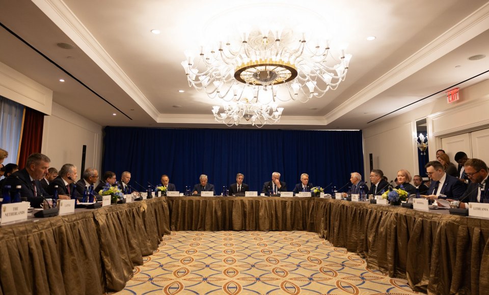 Landsbergis at the G7+ meeting in New York: "If we don't allow Ukraine to strike back,...