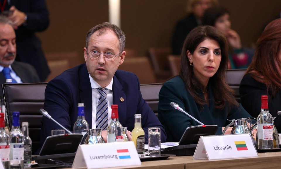 S. Šatūnas: Lietuva remia tarptautines pastangas mažinant įtampą ir teikiant humanitarinę pagalbą Libane 