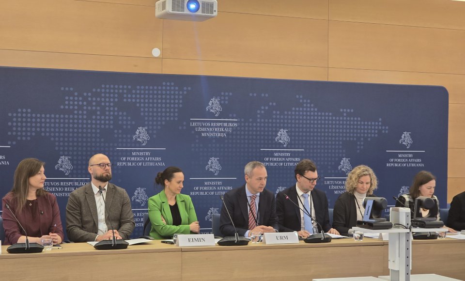 Naujos sudėties Ekonominės diplomatijos tarybos darbo grupė aptarė Vyriausybės prioritetus ekonominėje diplomatijoje