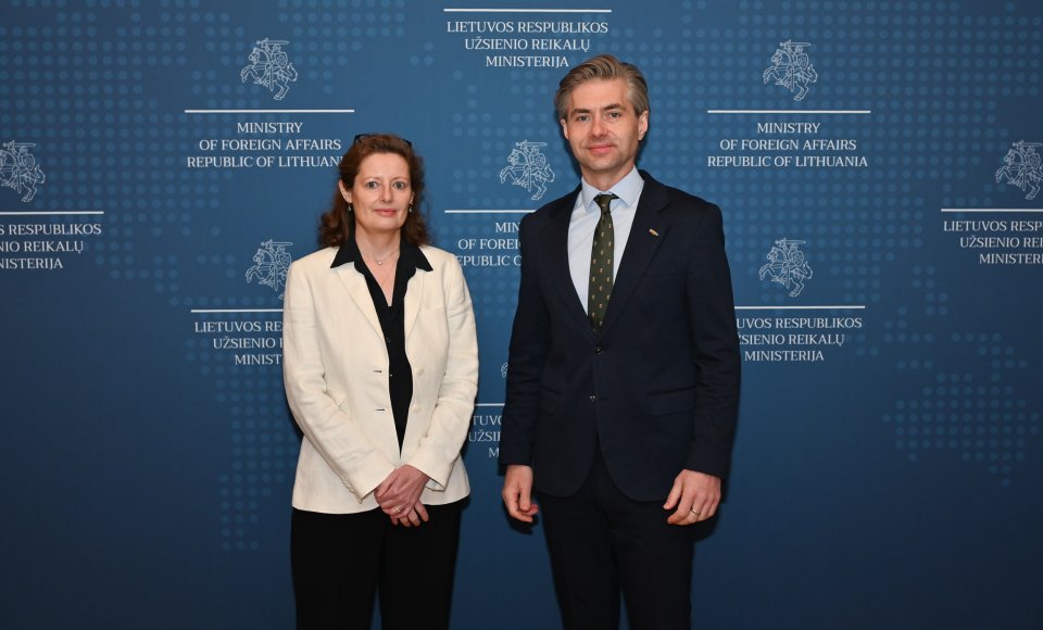 Minister Budrys meets with the French Ambassador