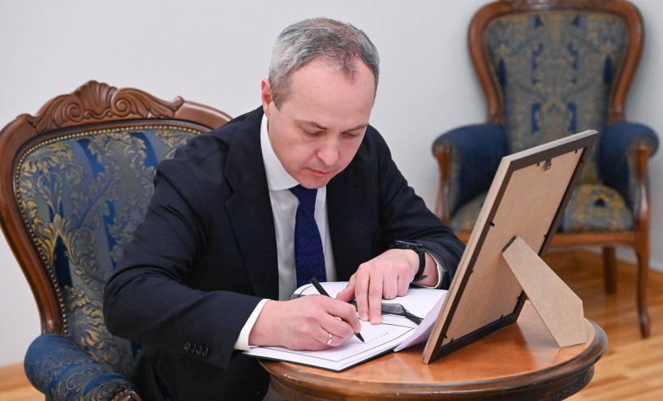 Вице-министр Ю. Пранявичюс выразил соболезнования в связи с гибелью людей в результате российского ракетного удара по городу Сумы 