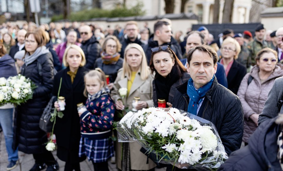 Ministry of Foreign Affairs pays tribute to the memory of deceased U.S. servicemen 