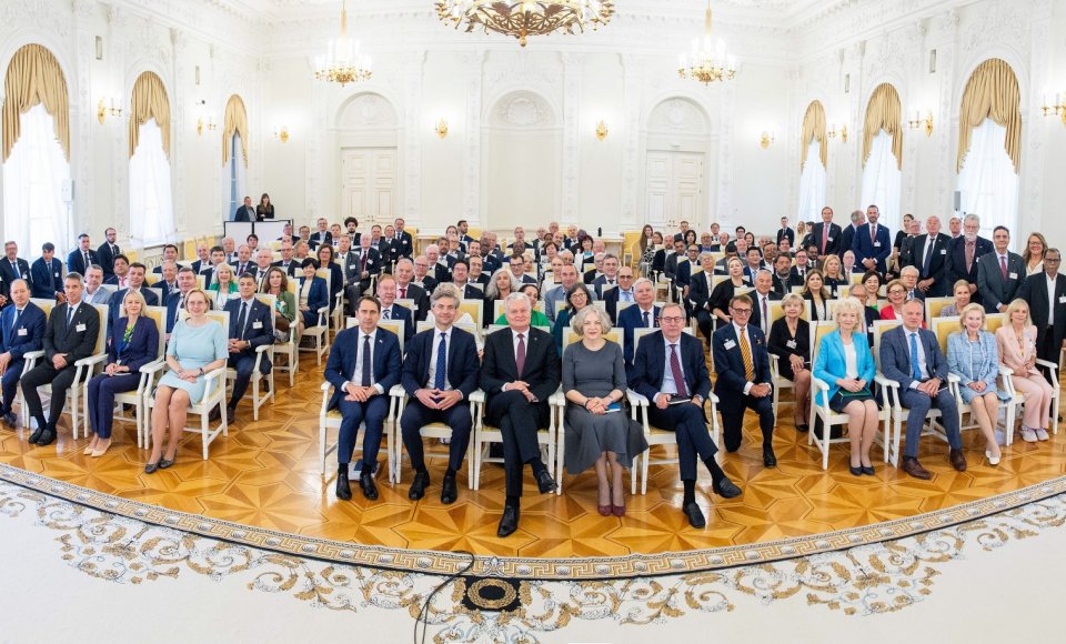 Viceministras J. Pranevičius garbės konsulų suvažiavime: Esame dėkingi jums už Lietuvos interesų gynimą ir diplomatinių tiltų tiesimą