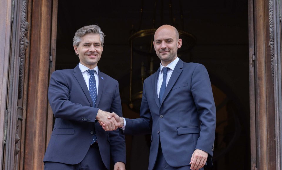 Budrys meets with the French Foreign Minister in Paris