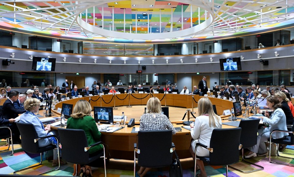 K. Budrys w Brukseli: Jak długo jeszcze będą trwały bezowocne rozmowy – Ukraina potrzebuje zdecydowanych działań