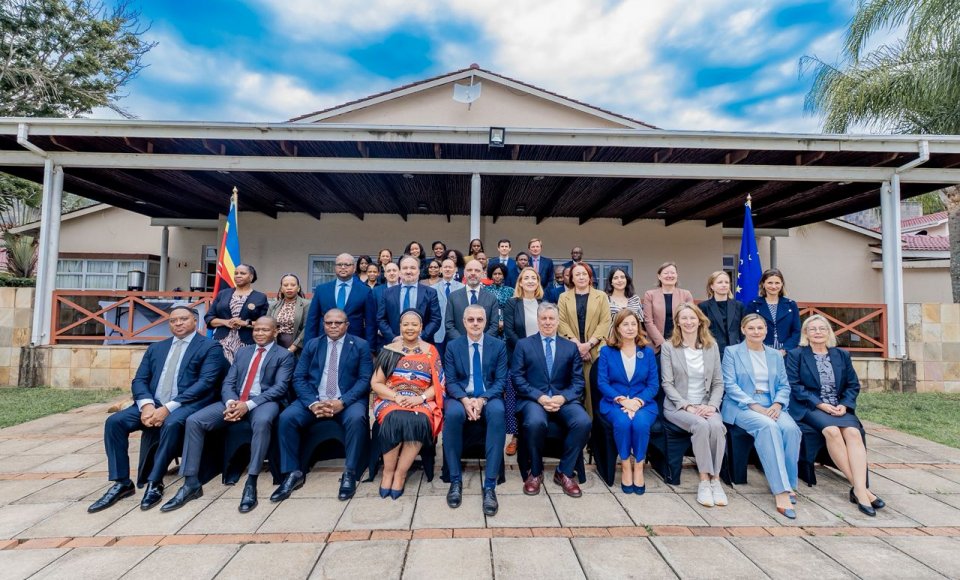 ES ir Esvatinio partnerystės dialogas: Lietuva akcentuoja Rusijos keliamą grėsmę taisyklėmis...