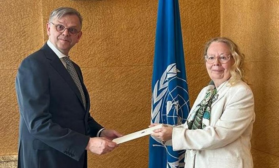 Ambasadorius R. Paulauskas įteikė skiriamuosius raštus JT biuro Ženevoje vadovei