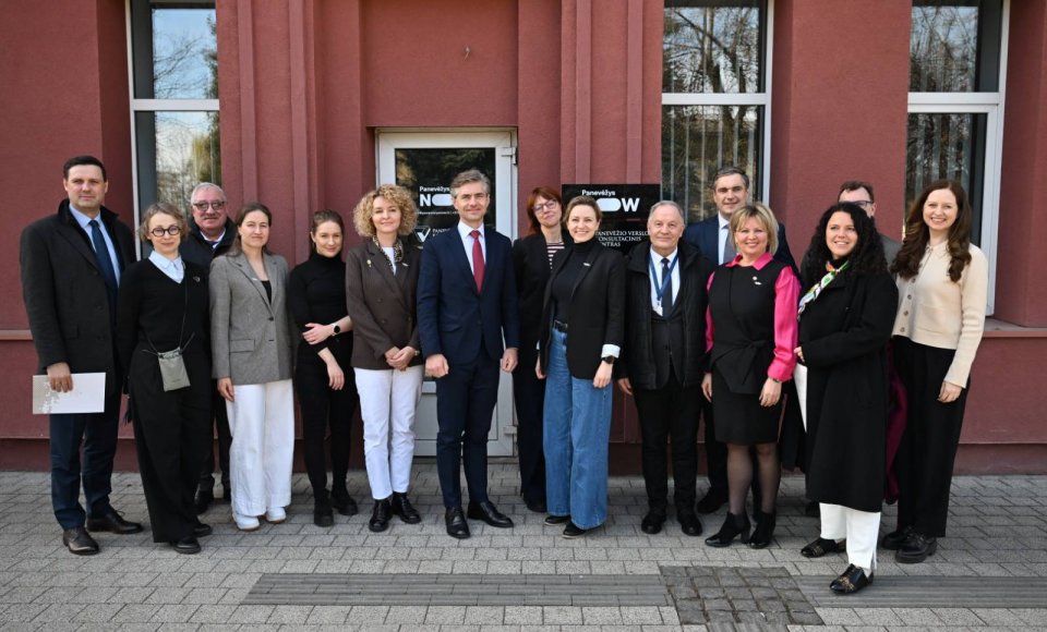 K. Budrio vizitas Panevėžio rajone – dėmesys ekonominei diplomatijai, investicijoms ir eksporto plėtrai
