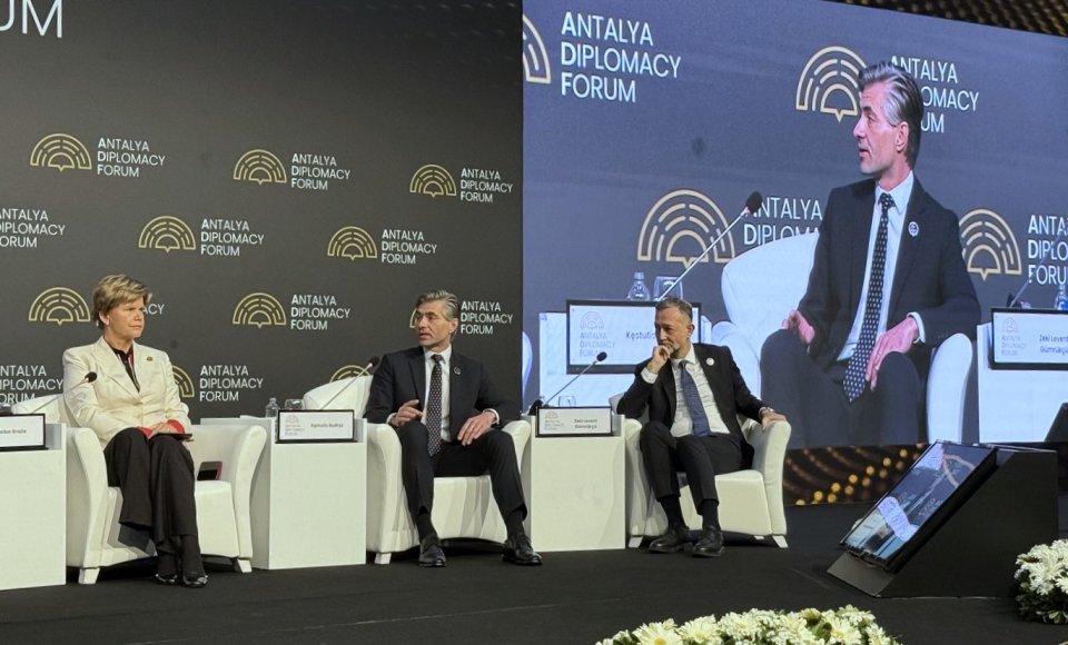 K. Budrys Antalijos diplomatijos forume: Rusija išlieka tiesiogine ir ilgalaike grėsme euroatlantiniam saugumui, o jos veiksmai testuoja Aljanso atsparumą