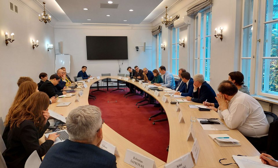 11-asis Apskritojo Lietuvos-Lenkijos stalo forumas Varšuvoje: erdvė stiprinti abipusį pasitikėjimą ir skatinti atvirą dialogą