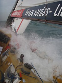 Kuo rudeniau, tuo Šiaurės jūra plaukti sudėtingiau. (Buriuotojų klubo „Ambersail“ nuotr.)