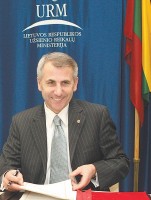 V.Ušackas: 